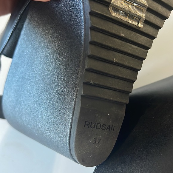 Black Peep-toe, sling-back wedge booties - Picture 5 of 6